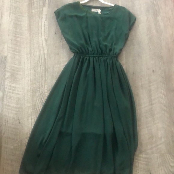 ✨NWT✨ VINTAGE Lined Green Midi Dress + Neck Detail - Picture 3 of 7